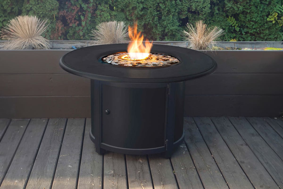Round fire table