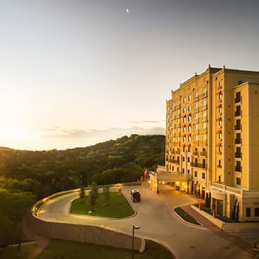 Austin: Hotel Viata Package