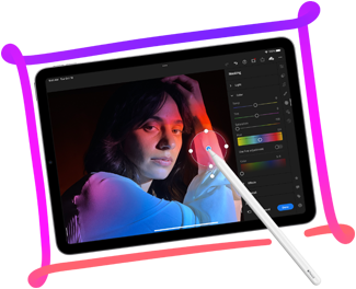Apple Pencil editing a photo on iPad