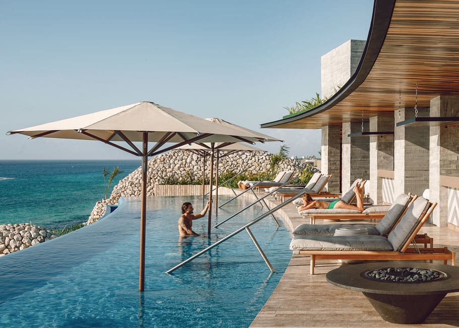 Riviera Maya: La Casa de la Playa by Hoteles Xcaret